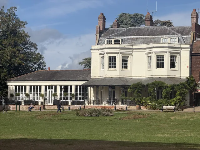 Court Garden House in Higginson Park